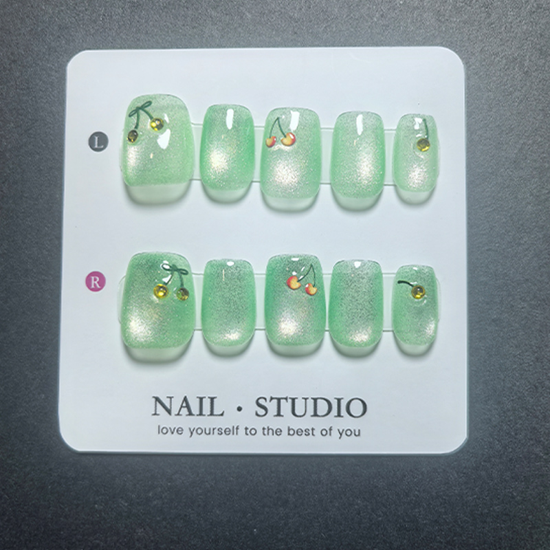 Cat Eye Press on Nails 10Pcs,  - Nail Art Eye Cat 评论和价格